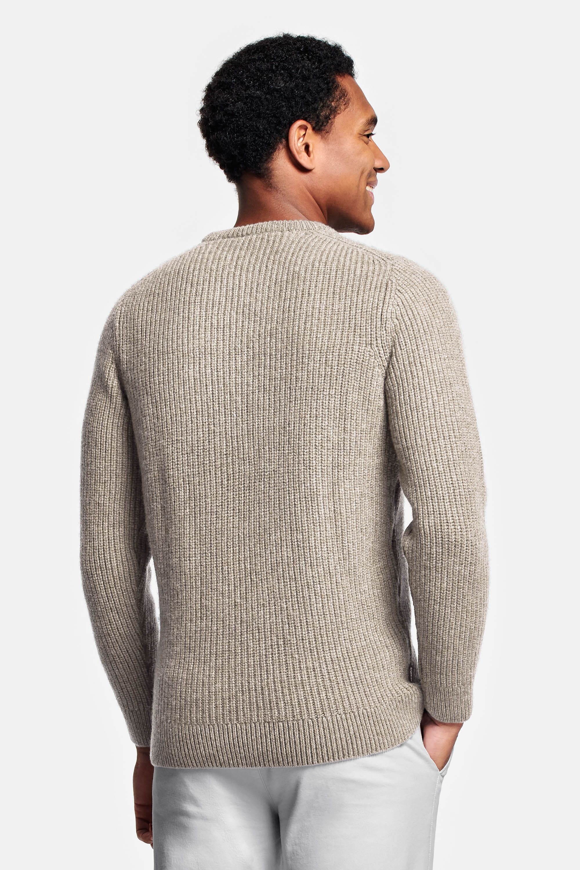 Pull en maille sable foncé