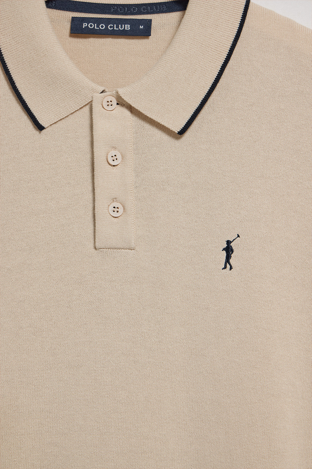 Polo beige à boutons