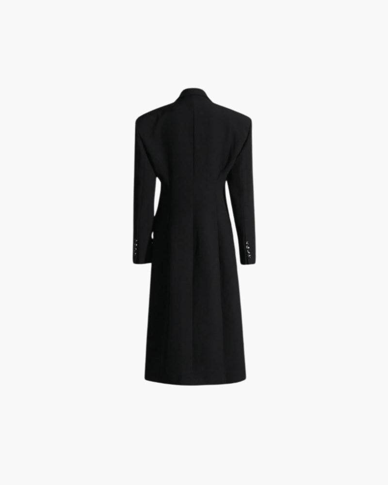 Le manteau noir