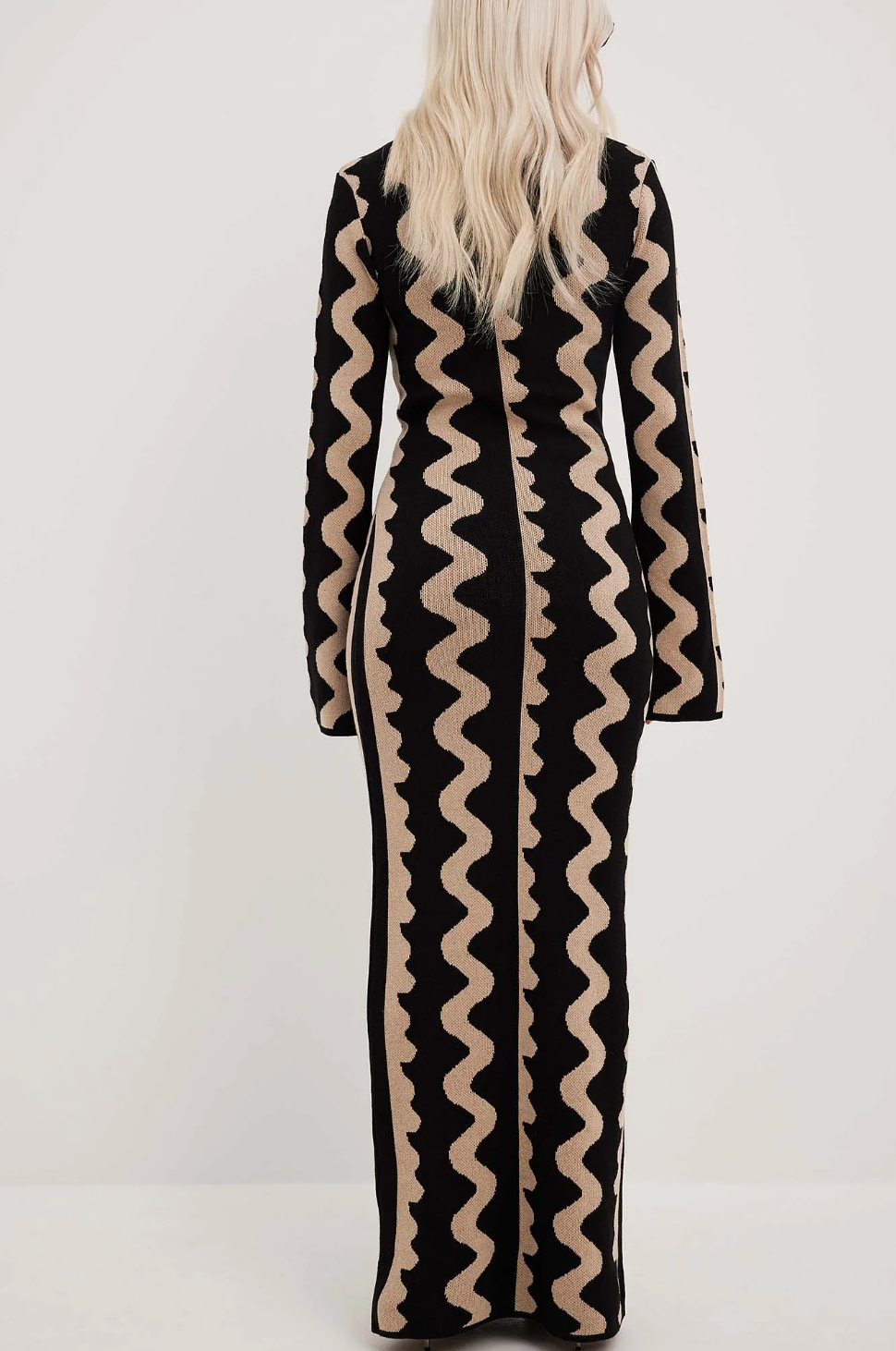 Robe Eliza
