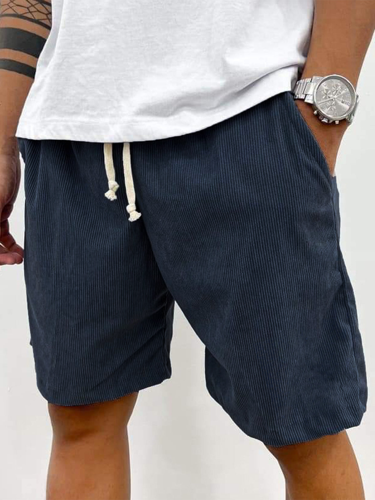 Short extensible en velours côtelé